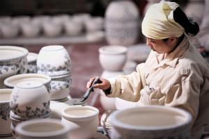 Cửa hàng gốm Bát Tràng đẹp và uy tín nhất ở TP. HCM