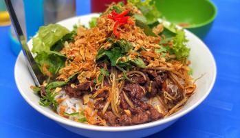 Quán bún bò Nam Bộ ngon nhất quận Hoàn Kiếm, Hà Nội