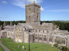 Địa điểm hành hương ở Anh và Xứ Wales