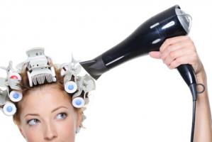 Kinh nghiệm mua máy sấy tóc tốt nhất