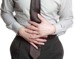 Nguyên liệu chữa đau bụng tại nhà hiệu quả nhất
