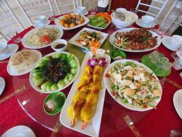 Quán ăn hấp dẫn trên Đường Nguyễn Hoàng, TP. Thủ Đức, TP. HCM