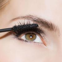 Cách dùng mascara sai lầm các nàng hay mắc phải