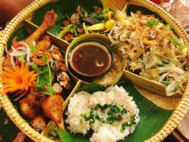 Quán ăn ngon trên đường Phan Đình Phùng, Hà Nội