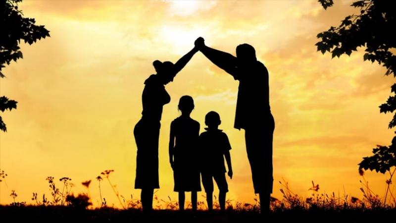 Gia đình là nơi nuôi dưỡng tâm hồn mỗi con người.