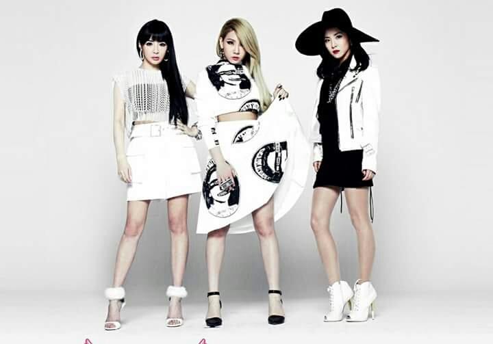 2NE1
