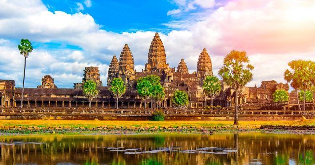 Angkor Wat, Campuchia