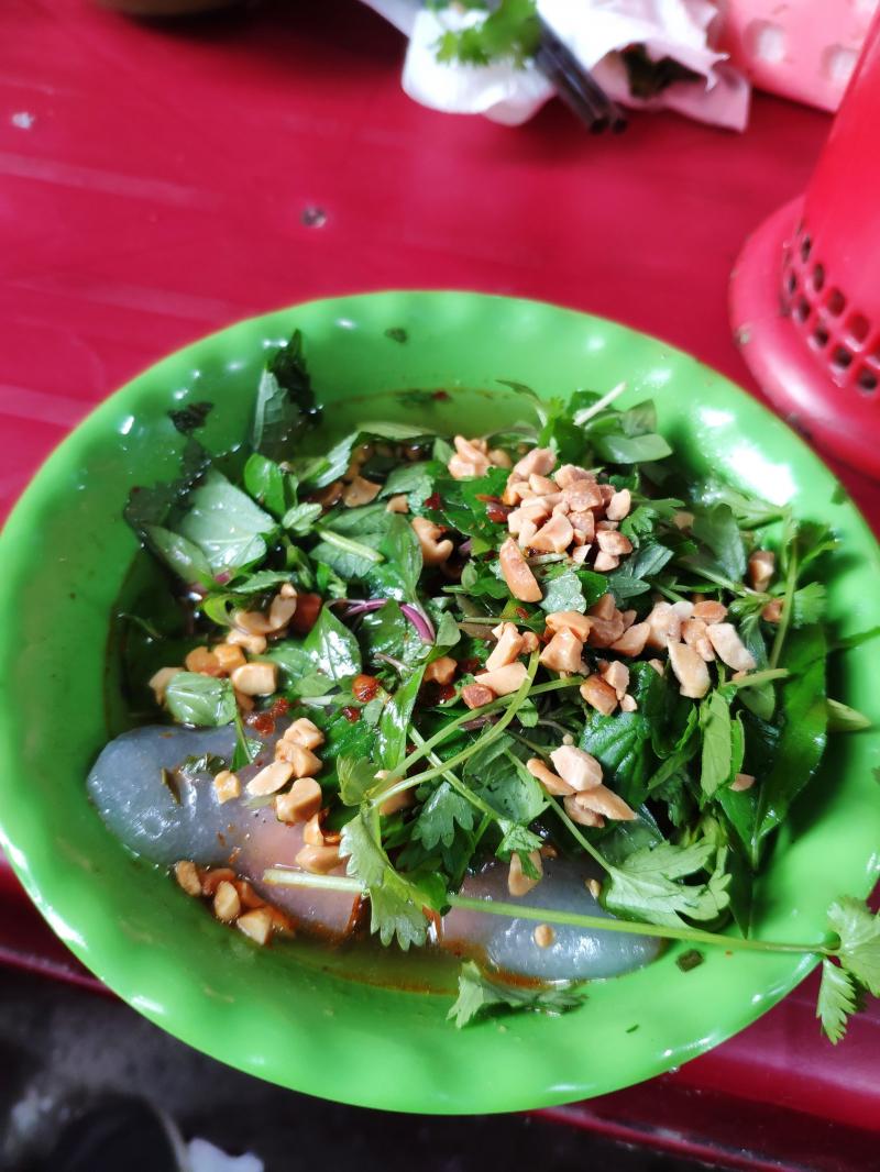Bánh Bột Lọc Cô Hoa Quế