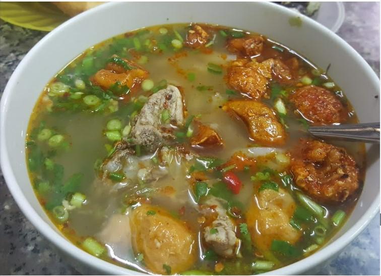 Bánh Canh Yến