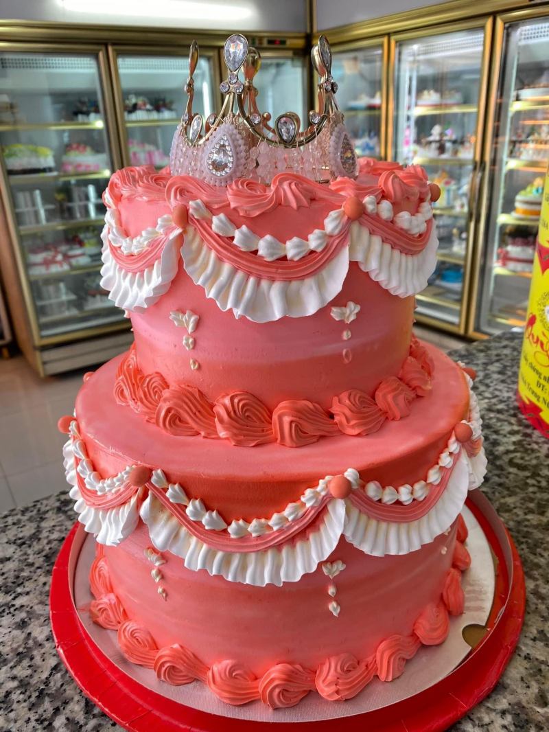 Bánh kem Quỳnh Hương