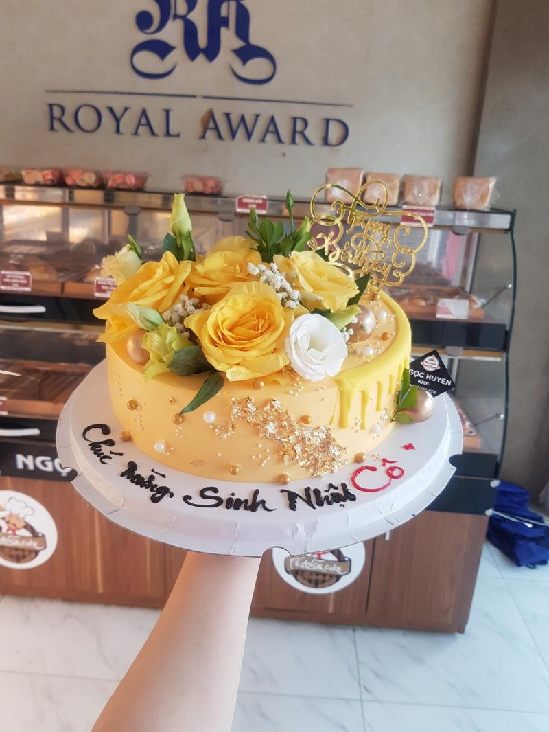 Bánh Sinh Nhật Ngọc Huyền