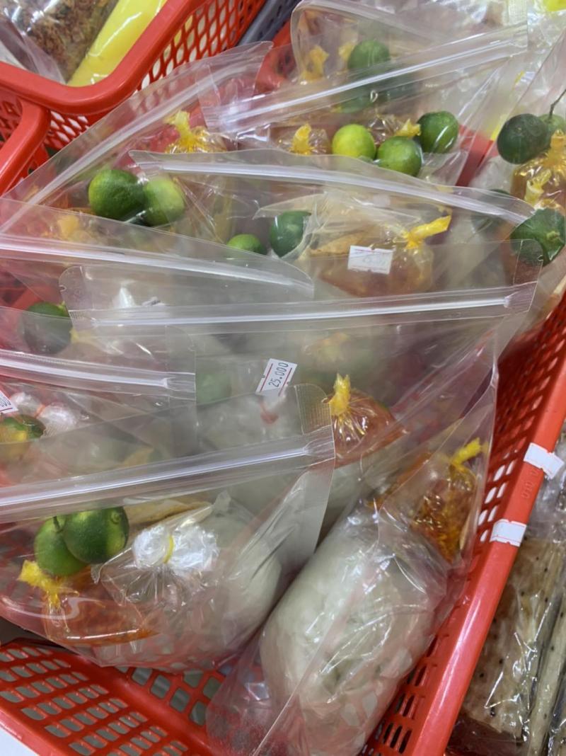 Bánh Tráng Trộn Sáu Danh