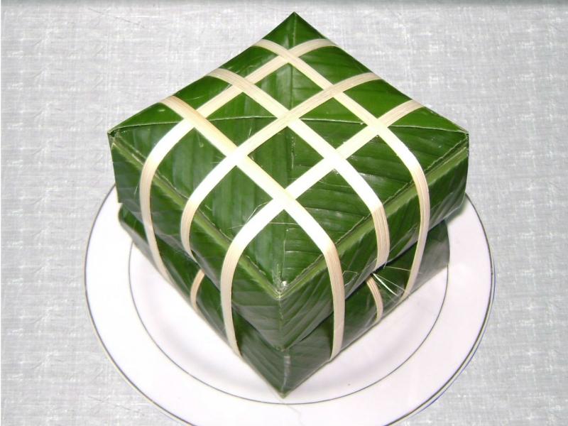 Bánh trưng là món ăn không thể thiếu trong ngày Tết