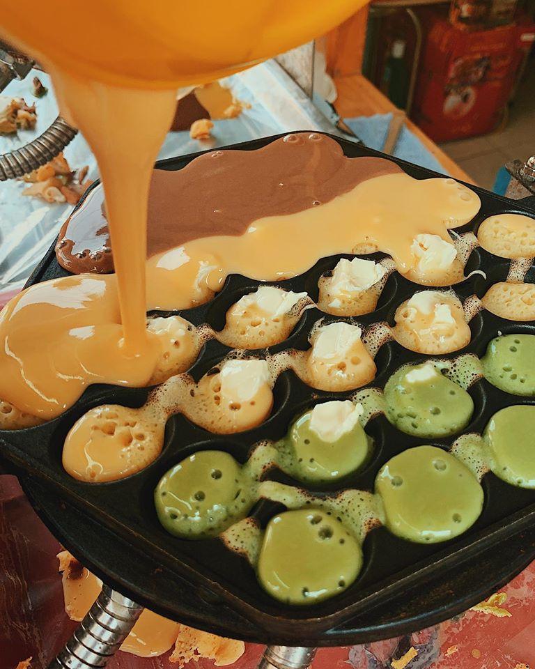 Bánh Trứng Gà Non HK