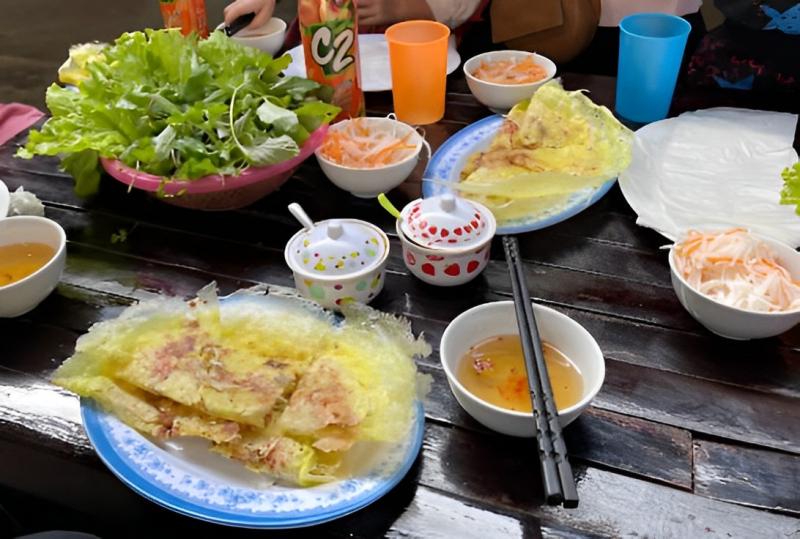 Bánh xèo Miền Trung - Cô Bích