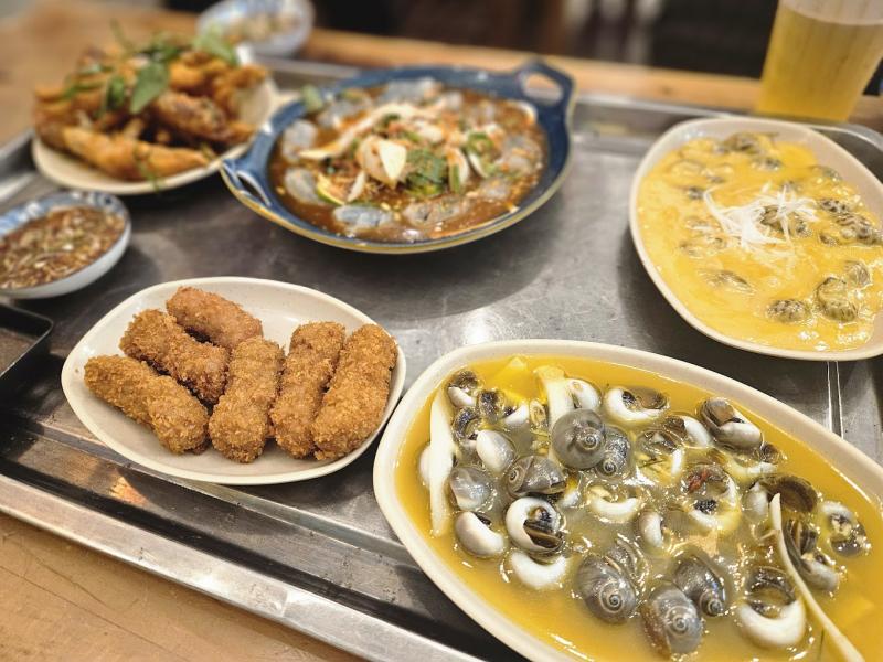 Bếp mẹ Đăng Chân Gà - Ốc - Ngao