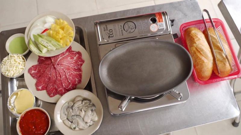 Món bò tại quán Bò Nướng Phố