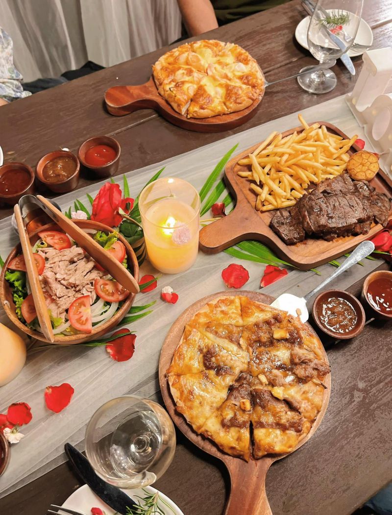 Bon Bon Coffee & Pizza