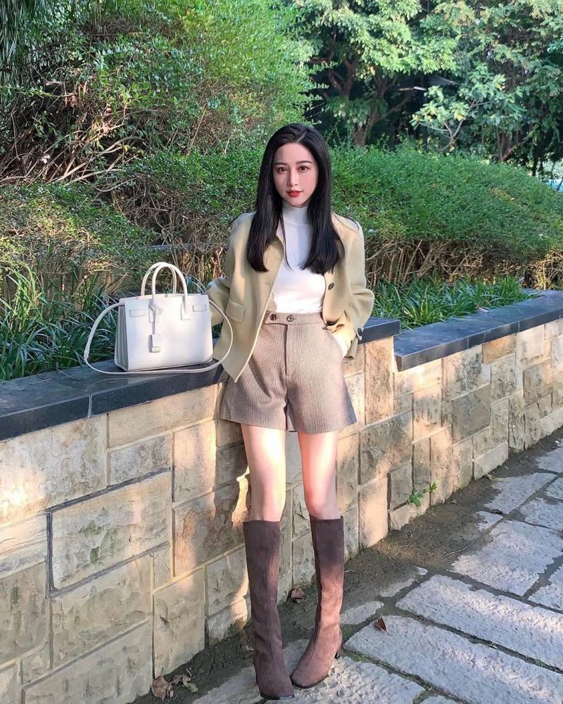 Phối đồ với boot cao cổ nữ – Lựa ngay quần short cá tính