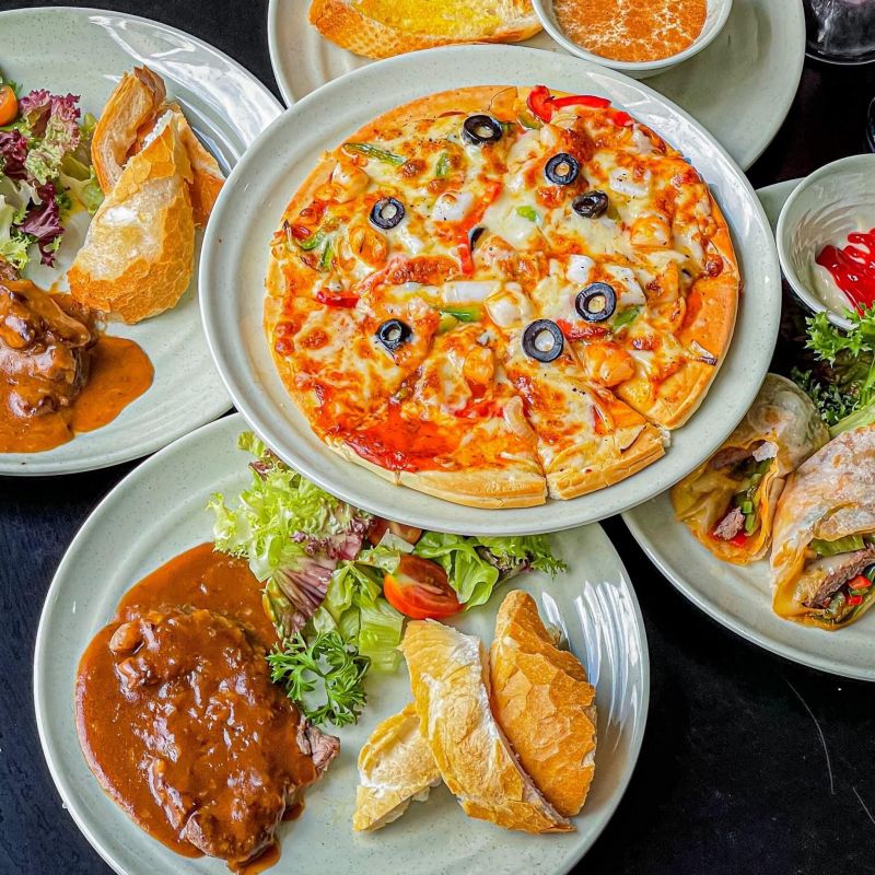 Pizza ở BOSS COFFEE & KITCHEN