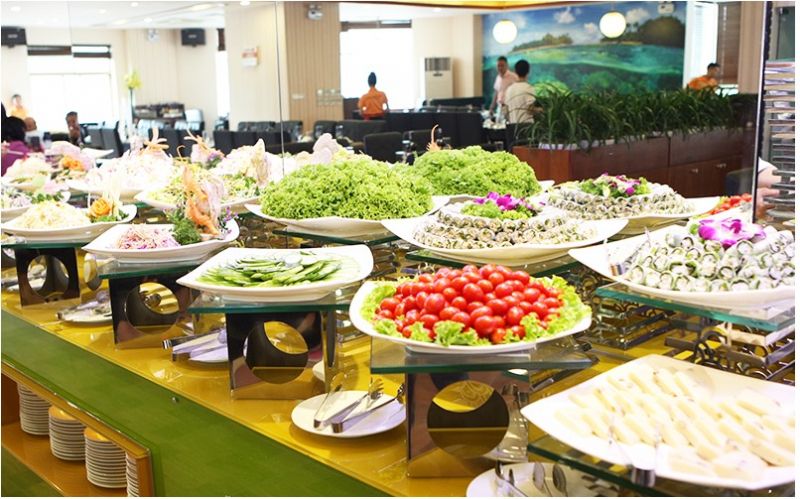 Buffet Chef Dzung