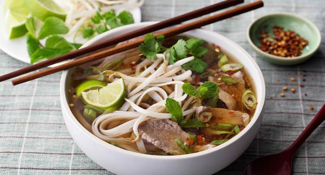 Món bún bò Huế