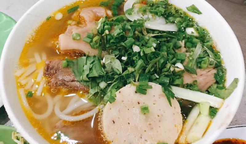Bún Bò Huế Cống Quỳnh