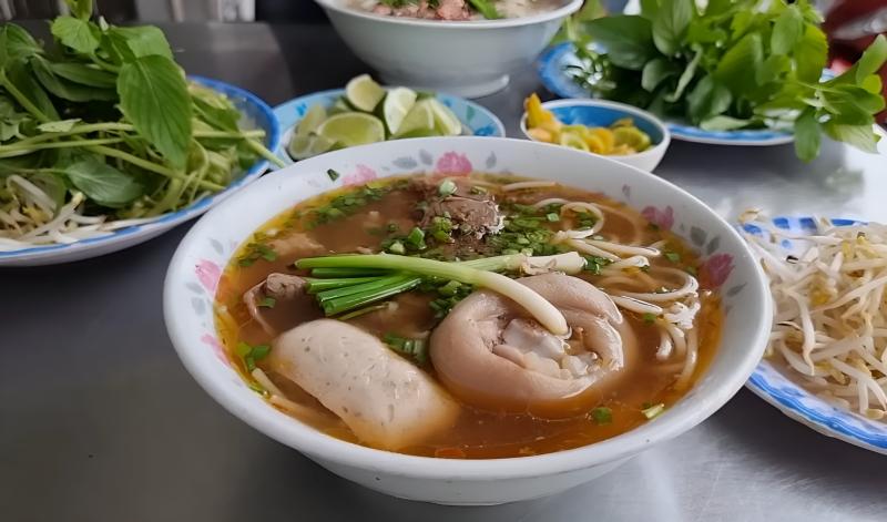 Bún bò huế Hải Hoàng