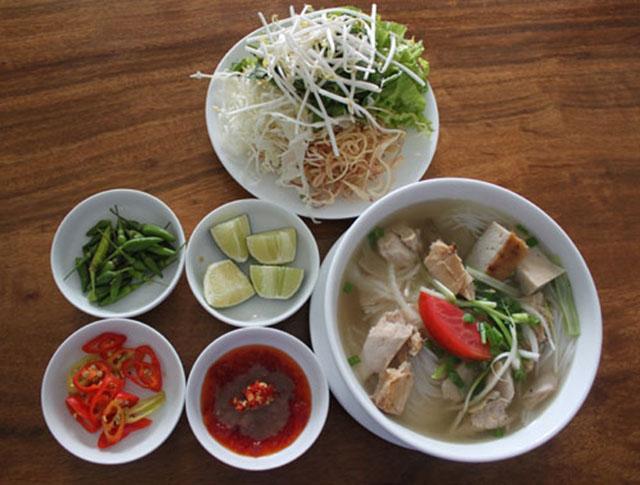 Bún cá dầm (Nha Trang)