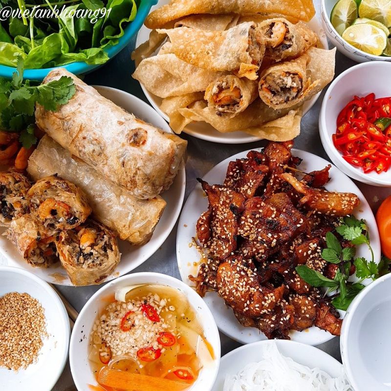 Bún Chả Cô Hạnh