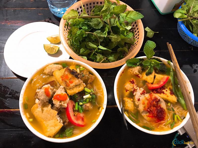 Bún chả Nga Cảnh
