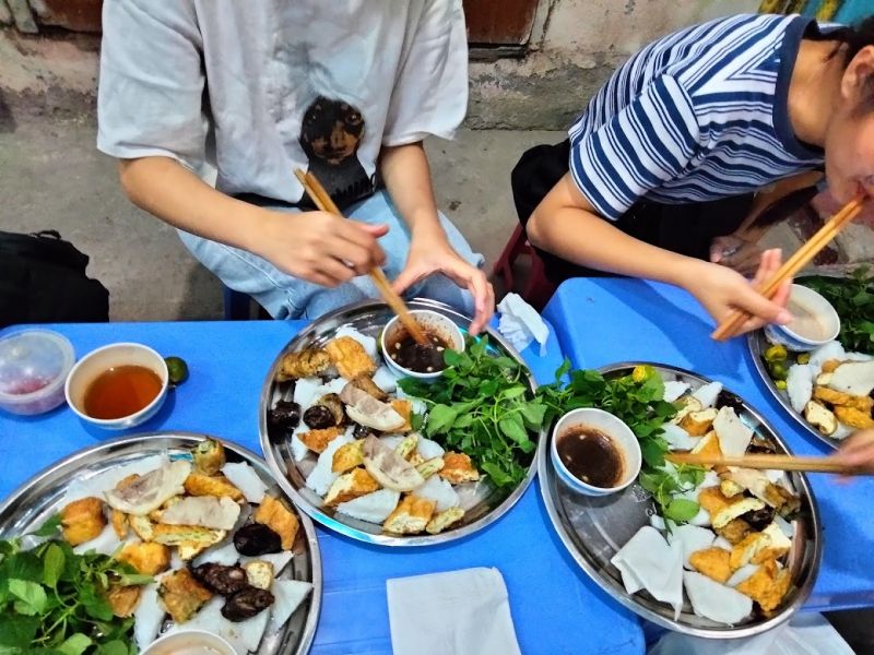 Bún Đậu Mắm Tôm Cô Thủy Thương Mại