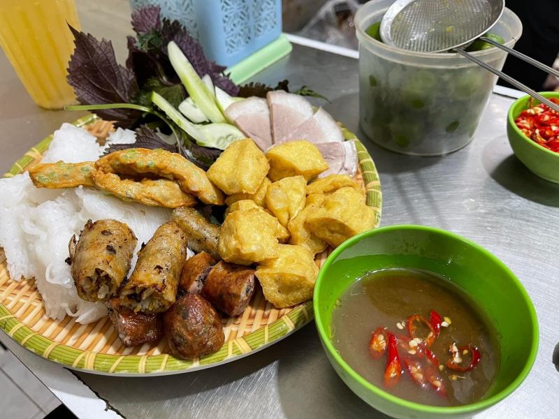 Bún Đậu Mẹt Cô Dung