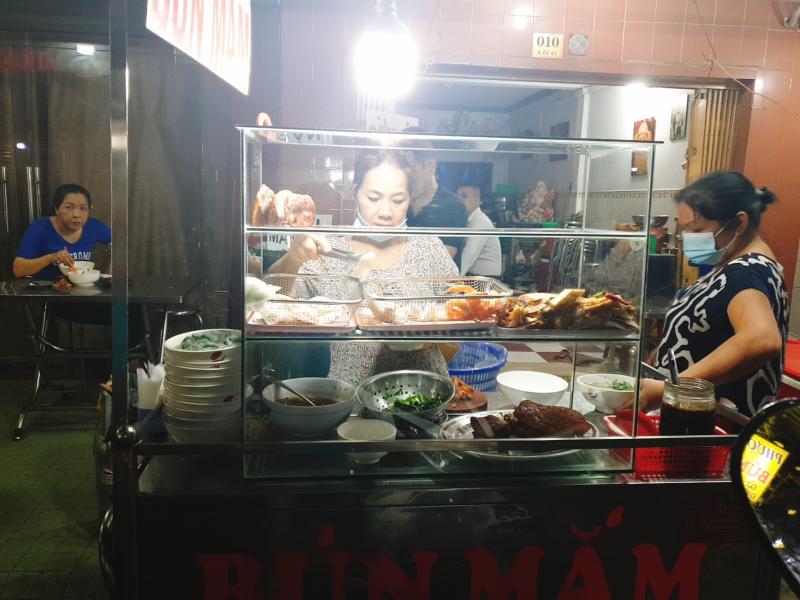 Bún Mắm Phượng