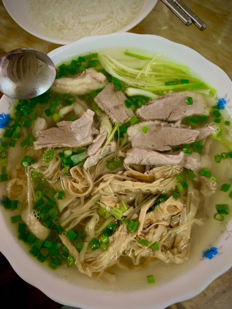 Bún miến ngan Hạnh Lan