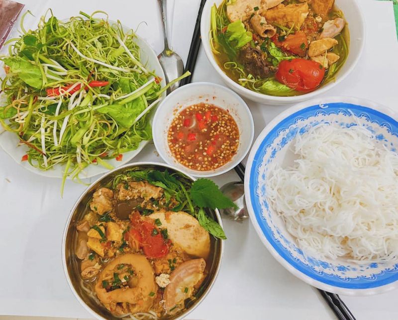 Bún riêu Hoàng Tử