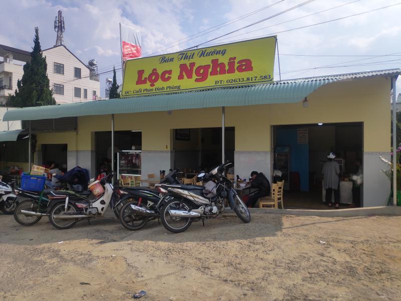 Bún thịt nướng Lộc Nghĩa Số 4