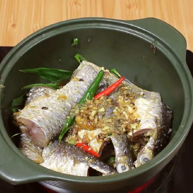 Cá đối kho tiêu