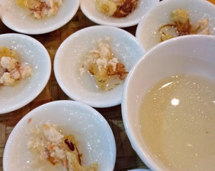 Càng Ghẹ Quán - Bánh Huế