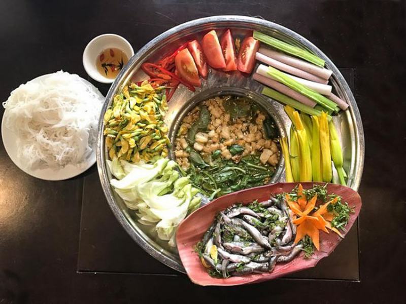 Canh chua cá linh bông so đũa