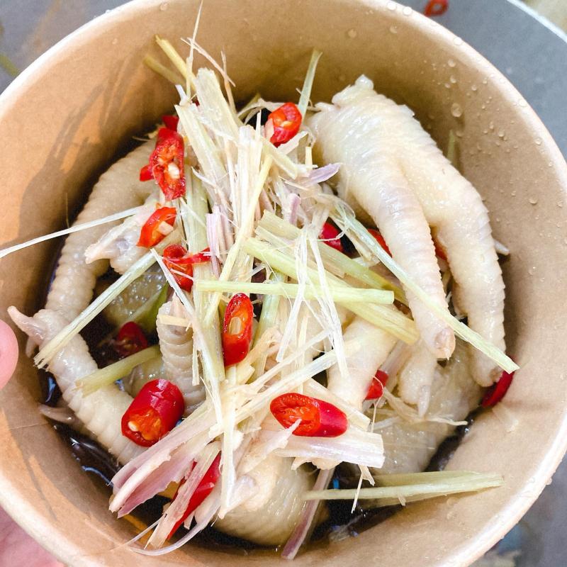 Chân Gà Xả Ớt Mắt To
