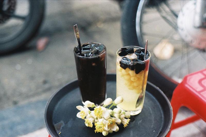 Chè Bốn Mùa - Hàng Cân