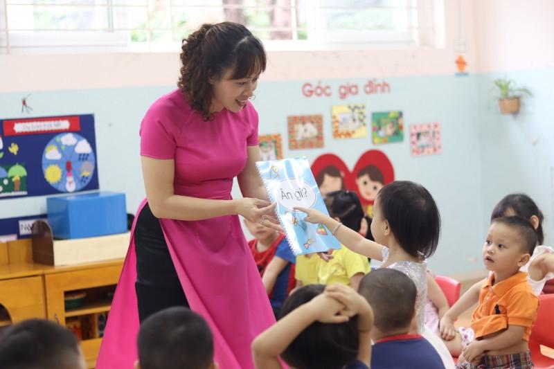 Cô giáo mầm non có thể dung hòa được các mối quan hệ