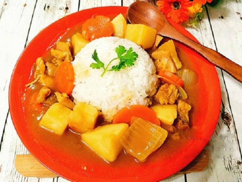 Cơm cà ri Nhật Bản