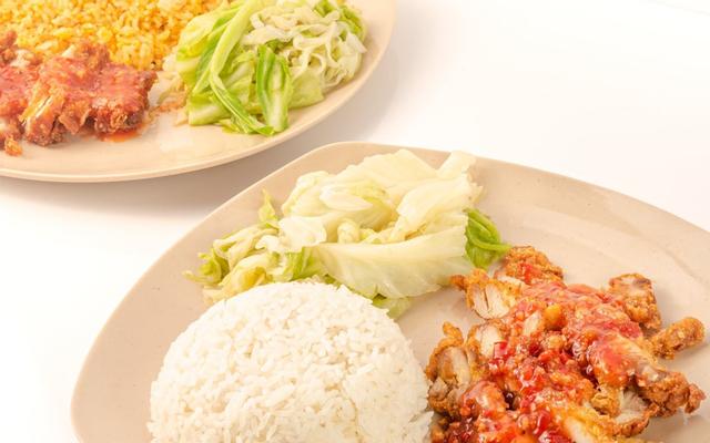 Cơm gà Hai Anh Em