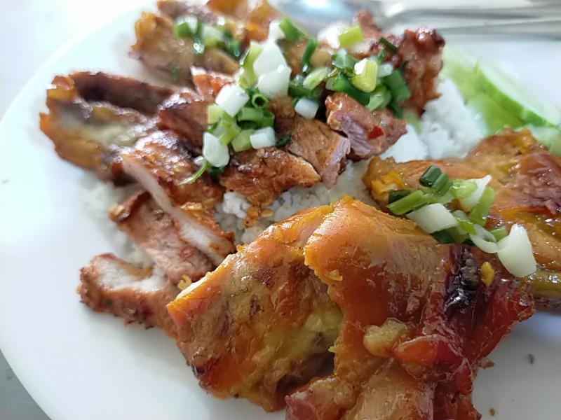 Cơm Tấm Hai Chị Em - Bà Ba Bà Tư