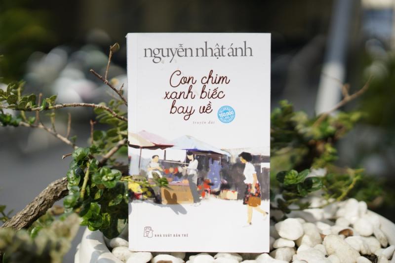 Con chim xanh biếc bay về