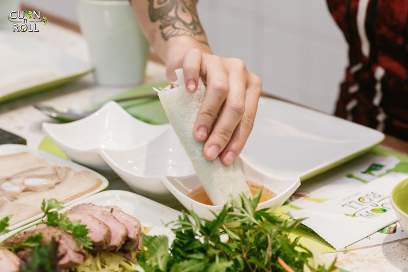 Cuốn N Roll
