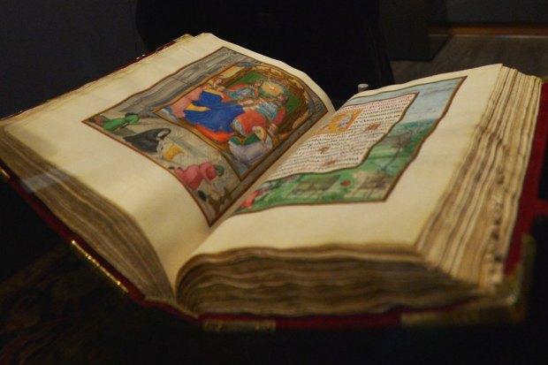 Cuốn Rothschild Prayer Book (13,6 triệu USD)