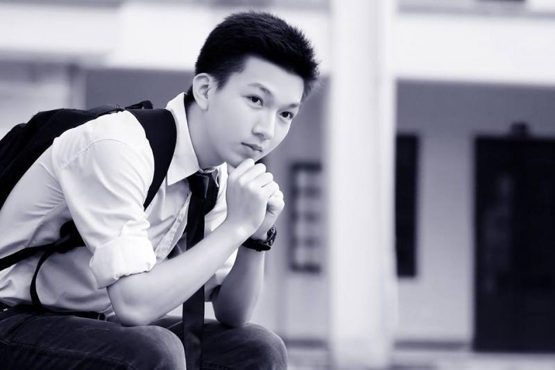 con trai Bách khoa